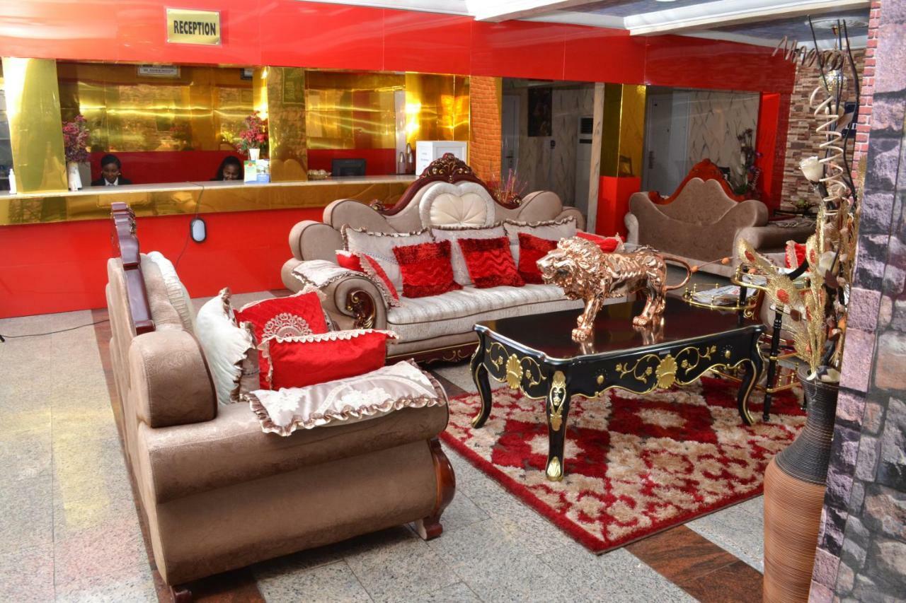 Limoh Suites Benin-Stadt Exterior foto